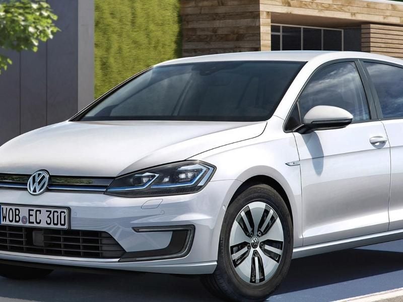 Updates für den E-Golf: Das Elektroauto bekommt unter anderem einen stärkeren Motor. Foto: Volkswagen