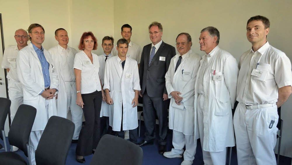 Viele Chef- und Oberärzte des Städtischen Klinikums Dessau werden gemeinsam mit Medizinern anderer Kliniken sowie niedergelassenen Kollegen beim Aktionstag des Tumorzentrums Rede und Antwort stehen.