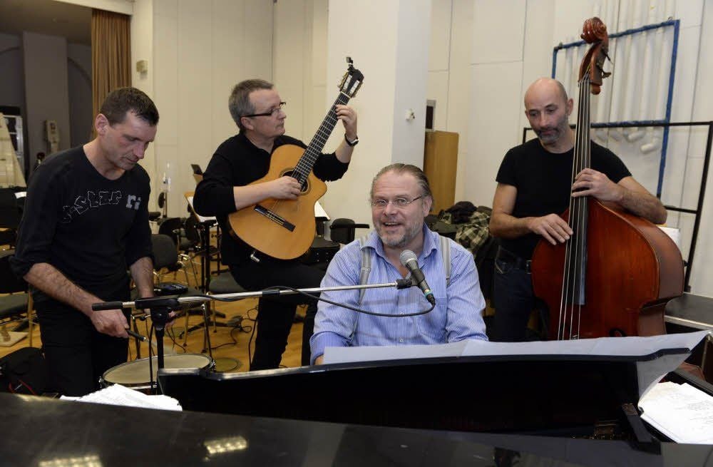 Martin Reik am Klavier mit (v.l.) Ralf Schneider, Frank Venske und Thomas Schildt