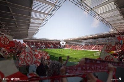 Das computergenerierte Bild zeigt die geplante Coface-Arena in Mainz, in der der zukünftige Fußball-Bundesligist FSV Mainz 05 ab der Rückrunde der Saison 2010/11 spielen will. (FOTO: DPA)