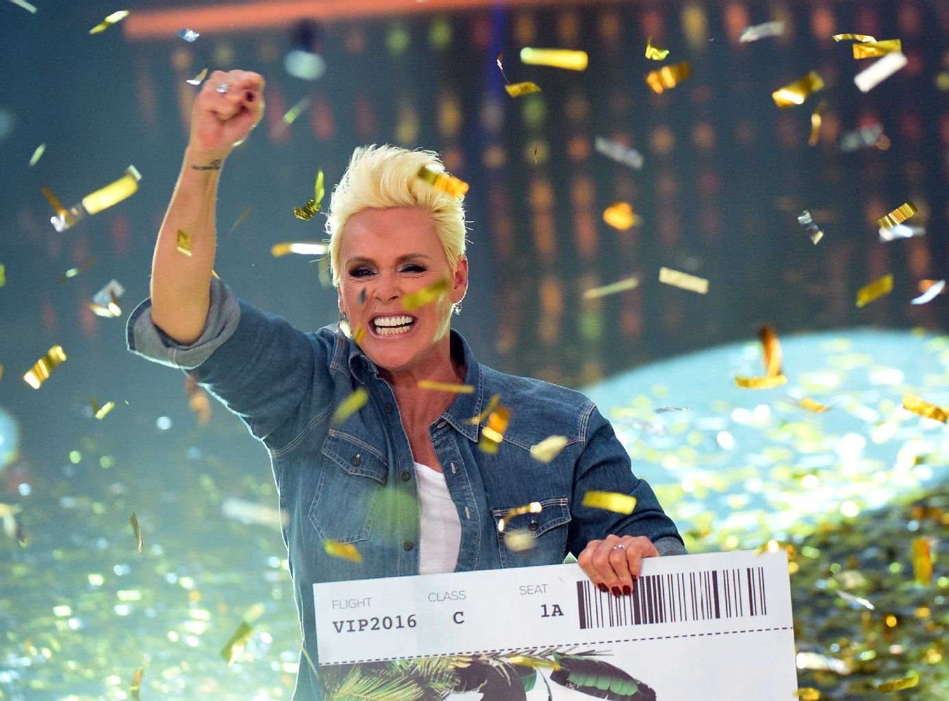 Wirklich ein Grund zur Freude? Schauspielerin Brigitte Nielsen darf/muss erneut ins Dschungelcamp.