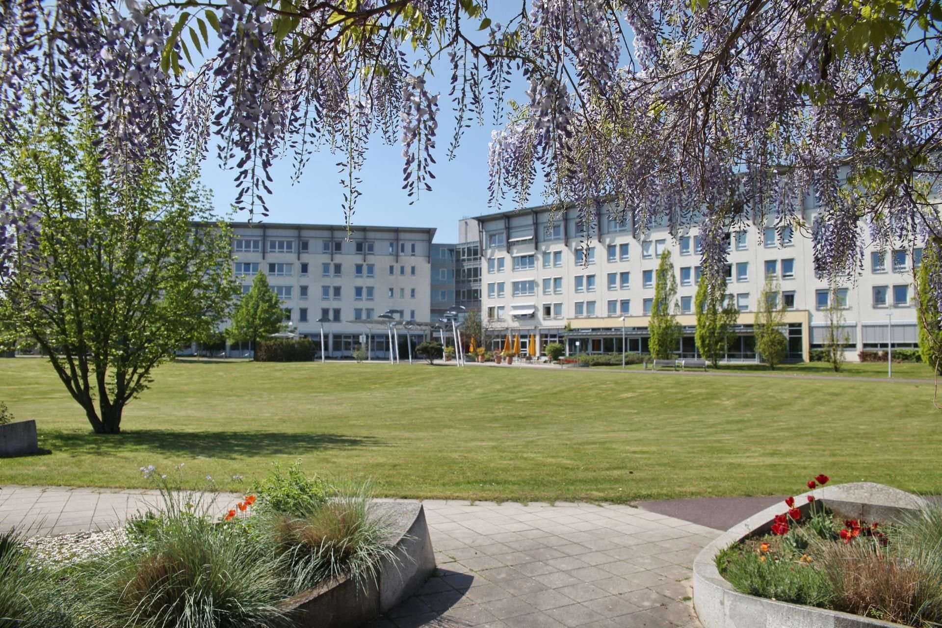 Die MEDIAN Klinik NRZ Magdeburg ist ein Neurologisches Zentrum für stationäre, ambulante und medizinisch-berufliche Rehabilitation