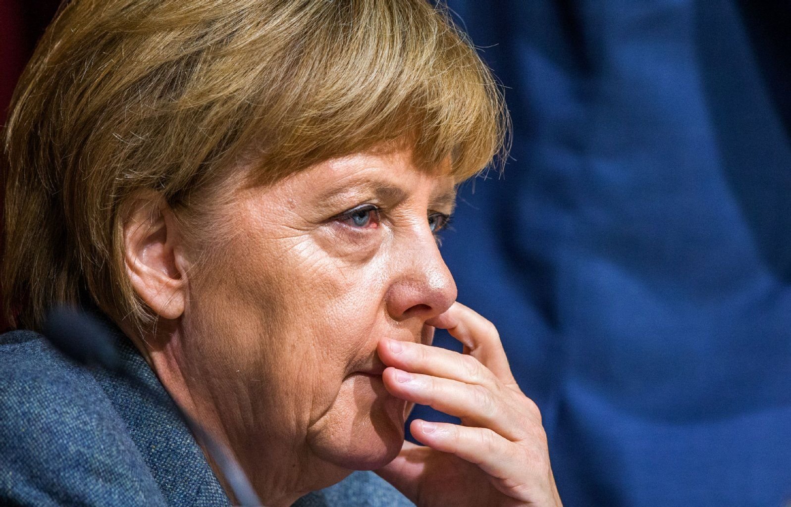 Bundeskanzlerin Angela Merkel (CDU), aufgenommen am 17.10.2015 in Grimmen (Mecklenburg-Vorpommern) auf dem CDU-Kreisparteitag für Vorpommern-Rügen.