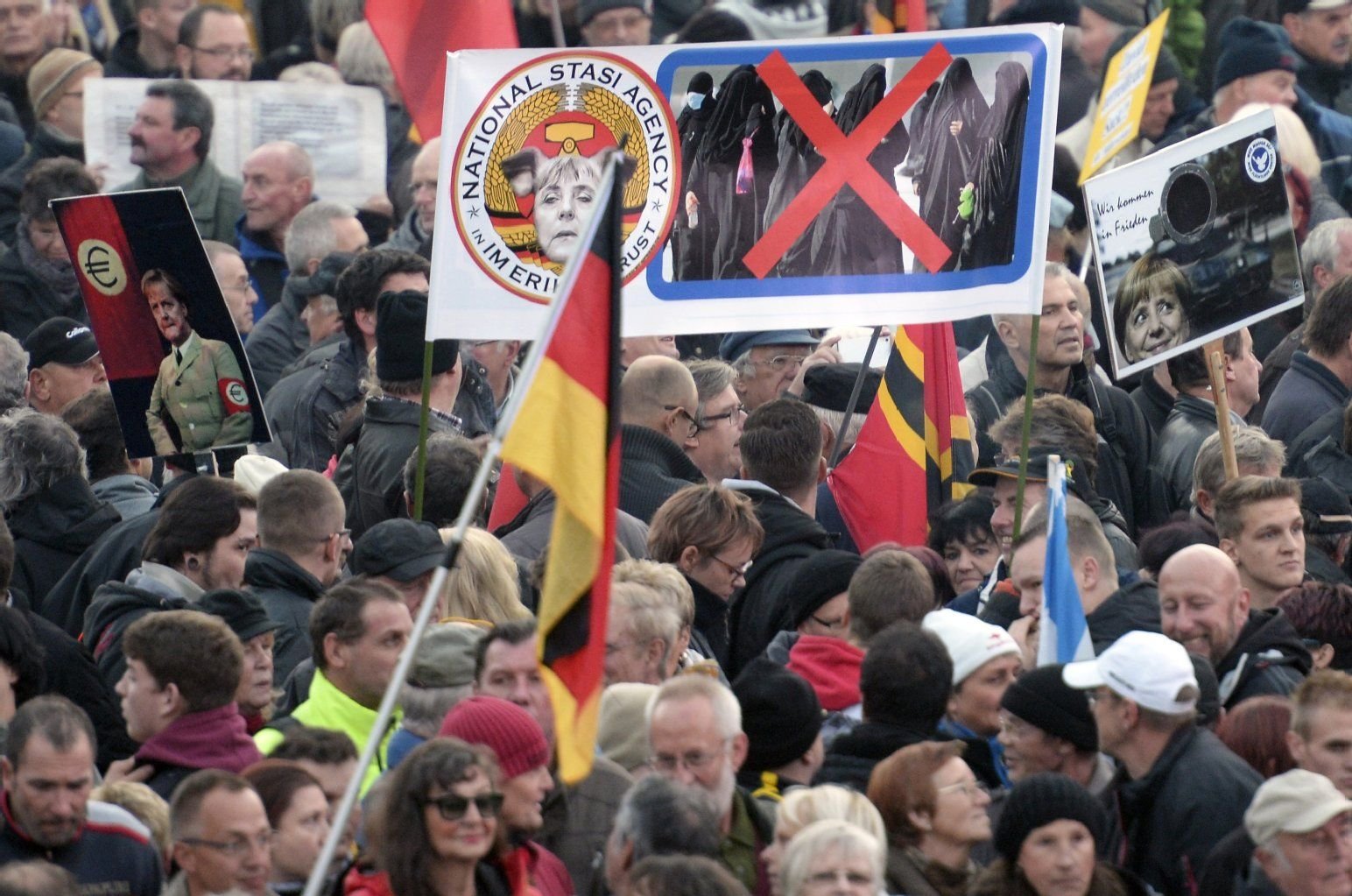 Die „Patriotischen Europäer gegen die Islamisierung des Abendlandes“ am Montag in Dresden.