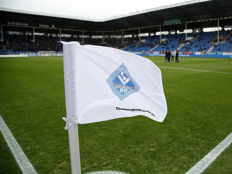Der SV Waldhof Mannheim will die Saison digital zu Ende spielen. Foto: Michael Deines/dpa