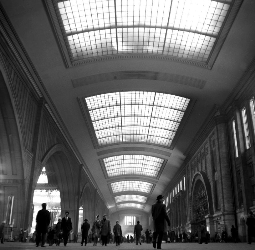Kripo-Beamte deckten 1924 eine Bande, die am Leipziger Hauptbahnhof im großen Stil Reisende bestahl.
