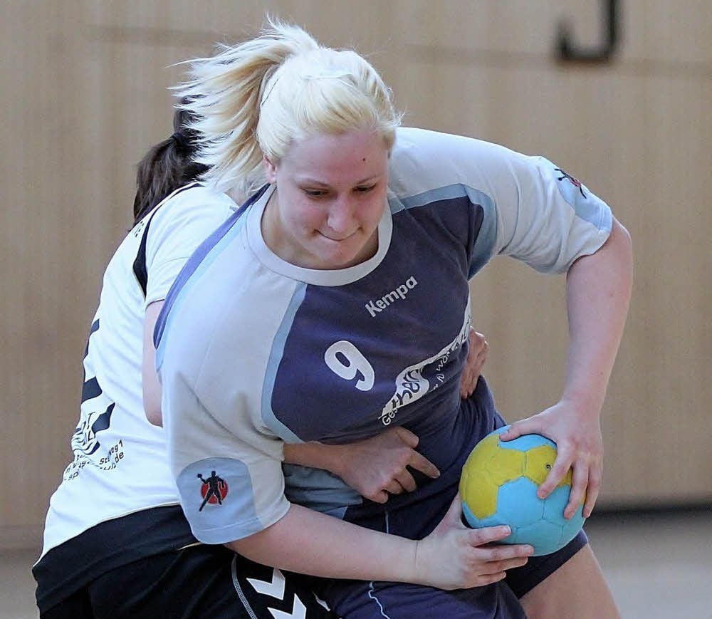 Isabel Mikolaiczyk steuerte im Spiel gegen die SG Weißenfels acht Treffer zum Sangerhäuser Sieg bei.