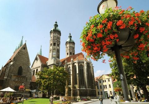Das Foto zeigt den Naumburger Dom, aufgenommen am 02.08.2011. (FOTO: DPA)