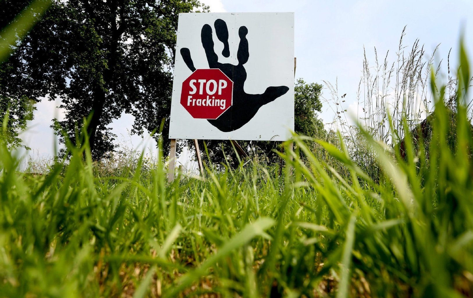 Halt, Stopp: Fracking ist umstritten.