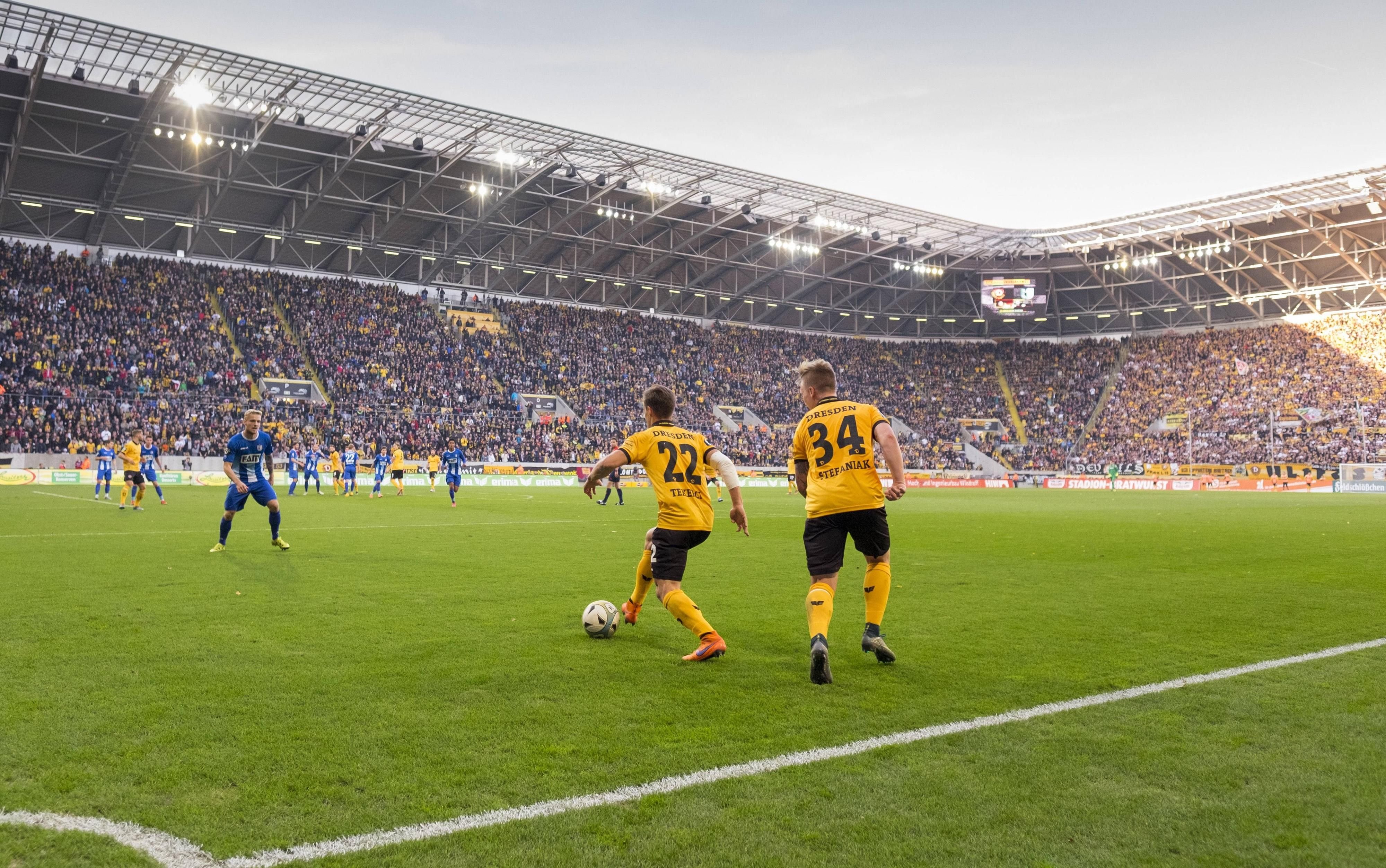 Dynamo gegen FCM - im Hinspiel siegten die Dresdener 3:2.