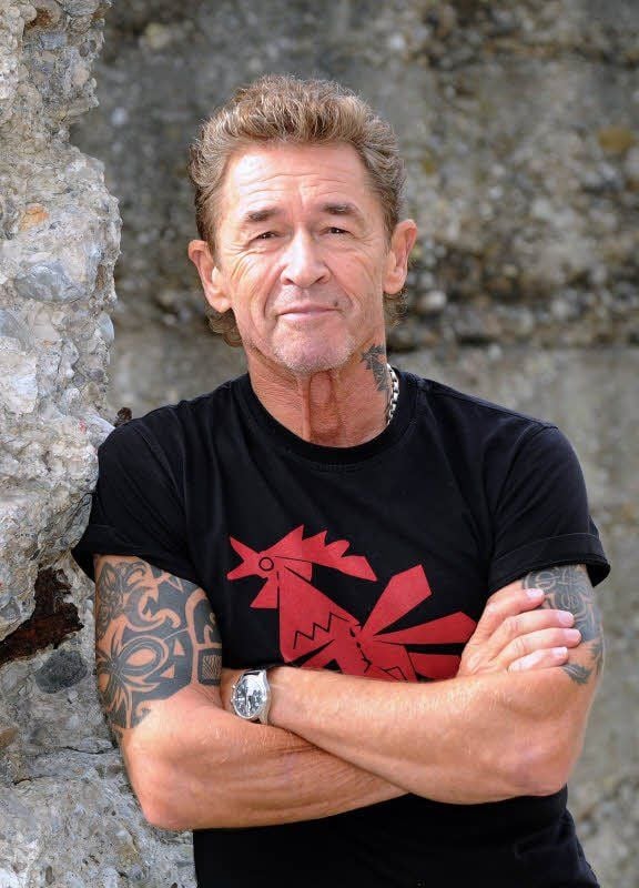 Der Rockmusiker Peter Maffay kümmert sich mit seiner Stiftung um benachteiligte Kinder.