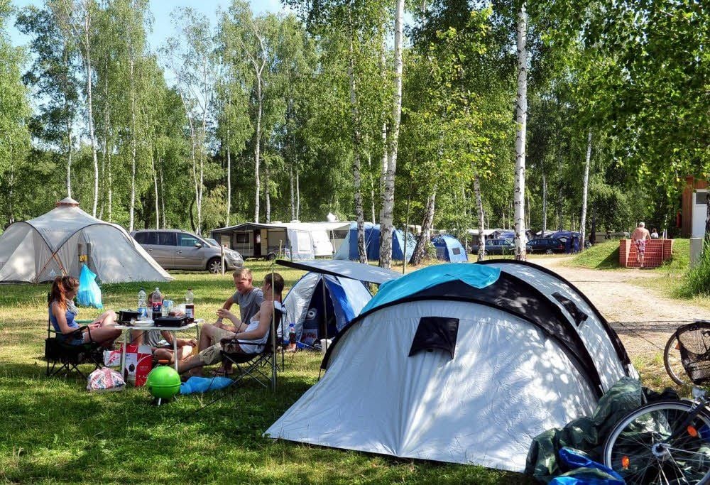 Gegenwärtig recht gut besucht aber längst nicht ausgebucht: der Campingplatz in Bergwitz