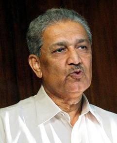 Abdul Qadeer Khan, der frühere Chefentwickler des pakistanischen Atomprogramms ist seines Postens als Nuklearberater der Regierung enthoben worden. (Foto: dpa)