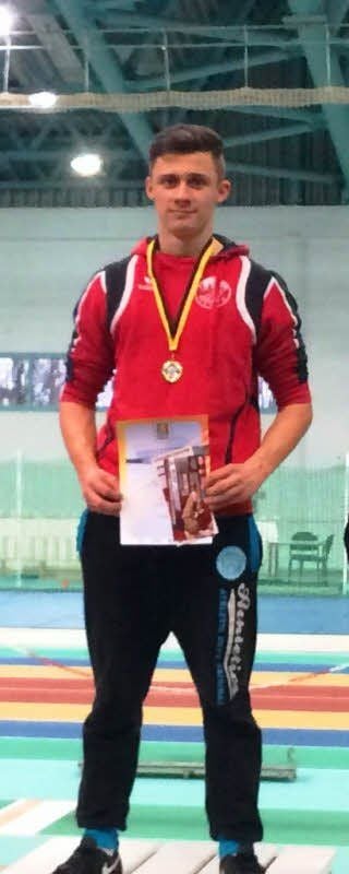 Der Dessauer Sprinter Maximilian Schulze konnte seine Topform unter Beweis stellen. In der Altersklasse U18 dominierte Schulze die 60-Meter-Distanz in 7,25 Sekunden.