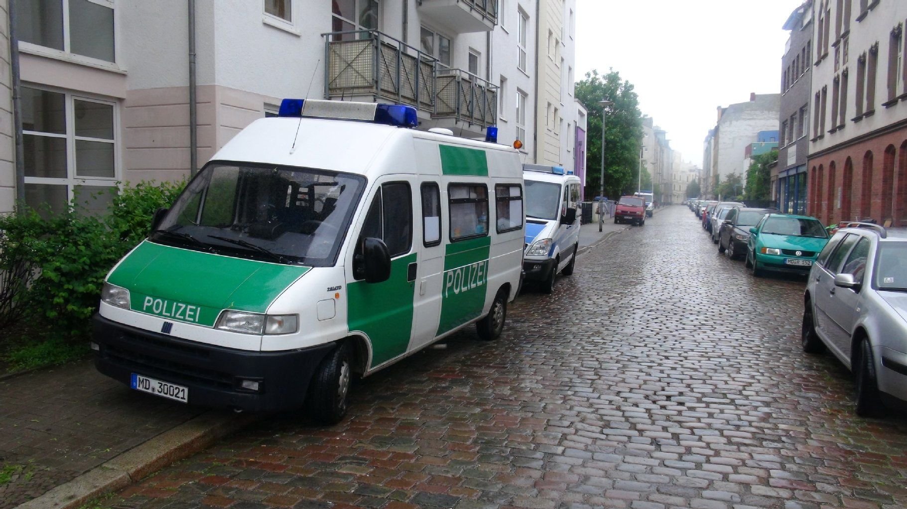 Mit mehr Beamten als an normalen Tagen soll Randalierern und Ruhestörern Paroli geboten werden.
