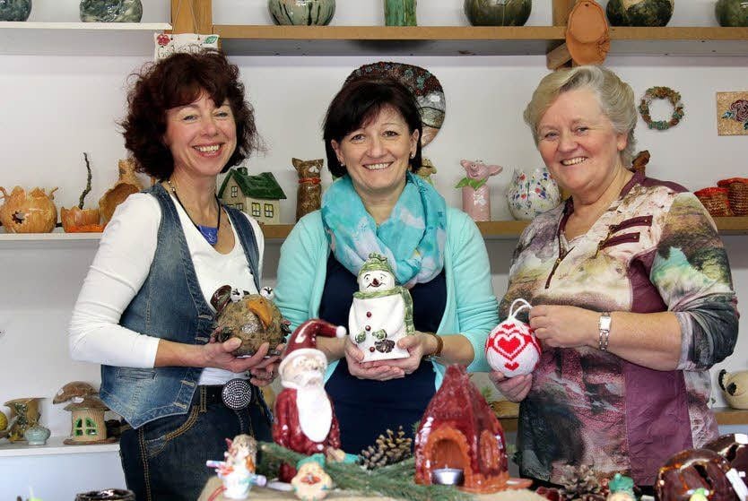 Endlich einmal Zeit für ein Foto nahmen sich Henriette Grüneberg, Heidi Kantelberg und Gabriele Gotthardt (vl.).