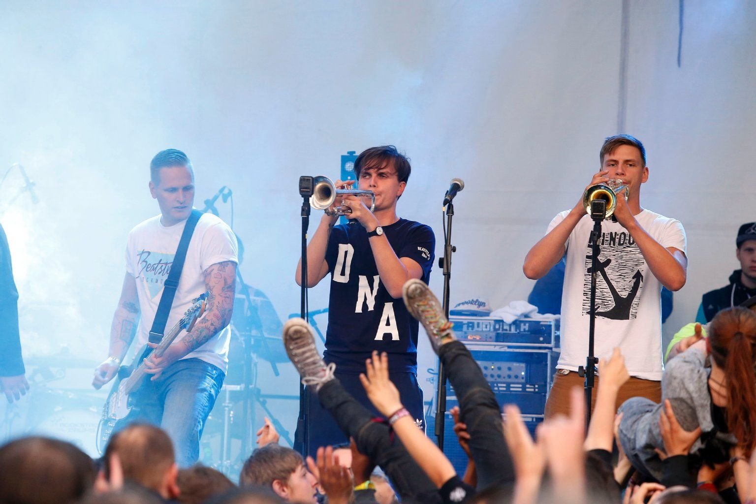 „Feine Sahne Fischfilet“ aus Mecklenburg-Vorpommern beim Konzert in Bitterfeld