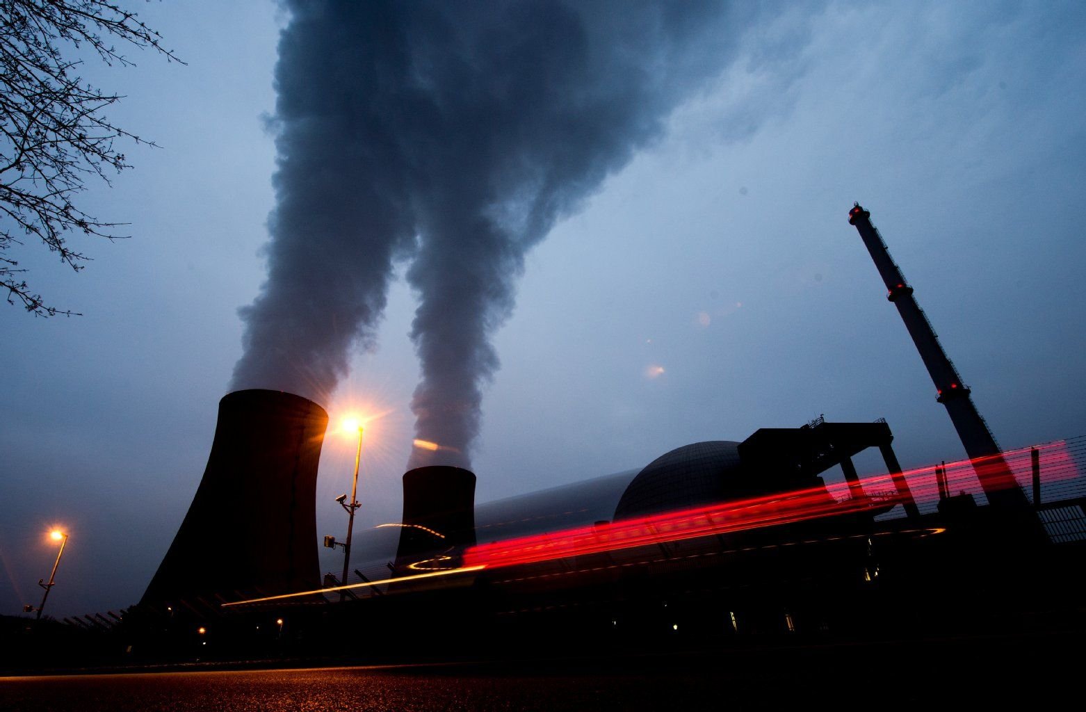 Das Atomkraftwerk Grohnde in der Gemeinde Emmerthal im Landkreis Hameln-Pyrmont.