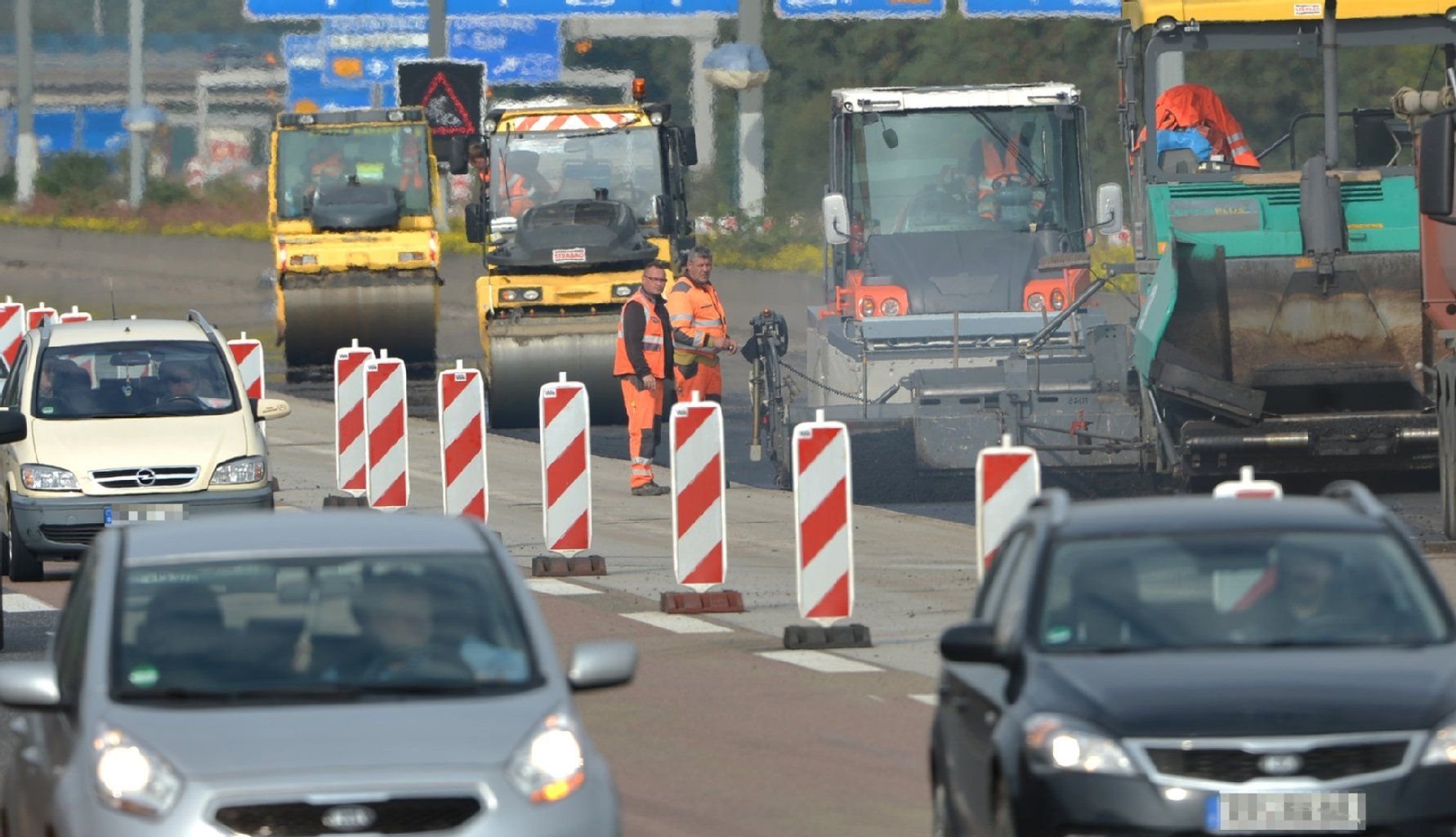 Bauarbeiten auf einer Autobahn