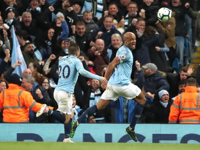 Vincent Kompany (r) war mit seinem Treffer der Matchwinner für Manchester City. Foto: Nick Potts/PA Wire