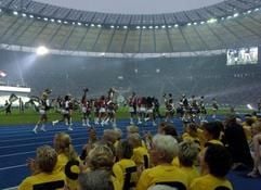 Mit einem bunten Programm die Eröffnung des Berliner Olympiastadions gefeiert. (Foto: dpa)