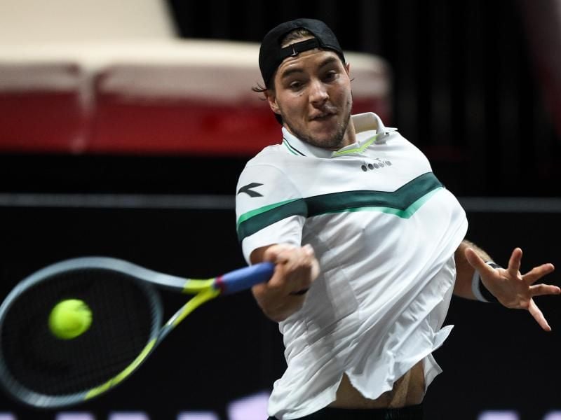 Musste sich Stefanos Tsitsipas in Wien nur knapp geschlagen geben: Jan-Lennard Struff. Foto: Jonas Güttler/dpa