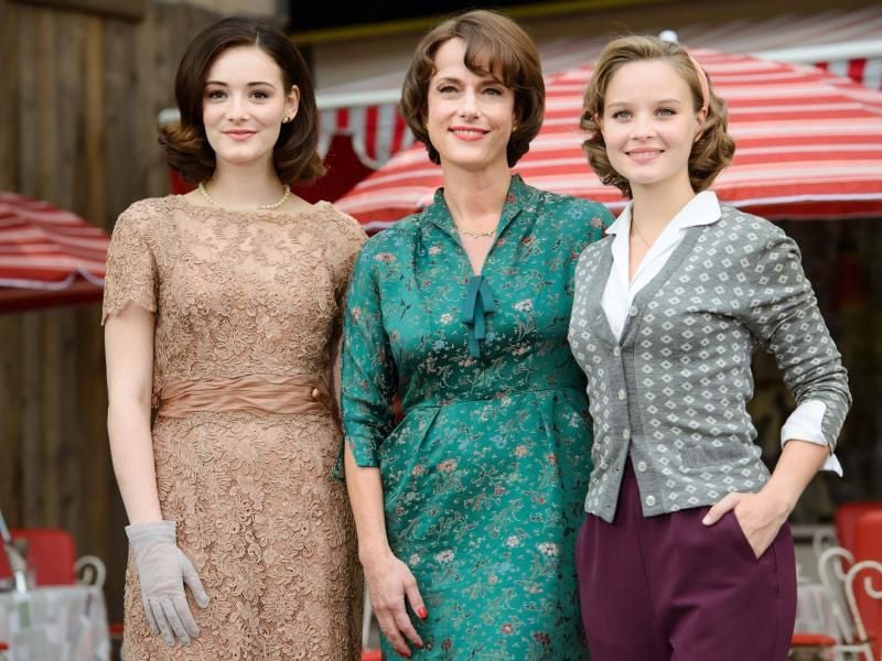 Maria Ehrich (l-r), Claudia Michelsen und Sonja Gerhardt fanden mit „Ku'damm 59” ihr Publikum. Foto: Gregor Fischer