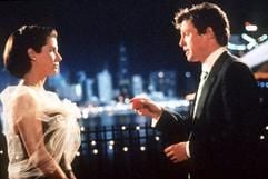 Sandra Bullock und Hugh Grant in der romantischen Komödie "Ein Chef zum Verlieben" des US-Regisseurs Marc Lawrence (undatiertes Bild). (Foto:dpa)
