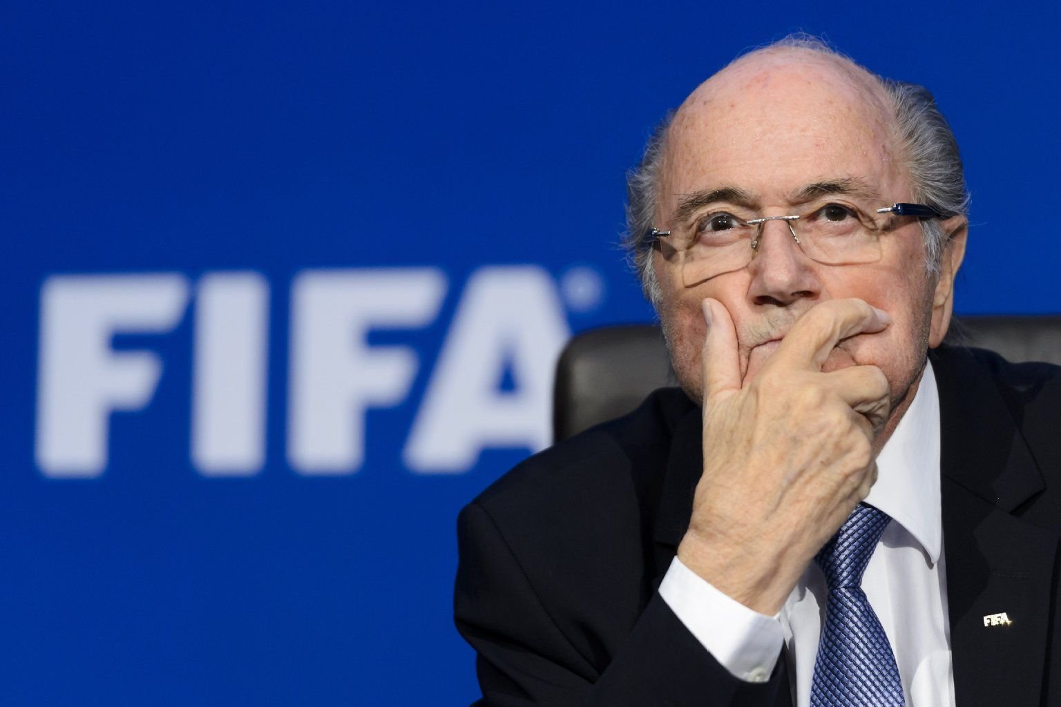 Sepp Blatter hat sich in der ARD zum Fifa-Skandal geäußert.