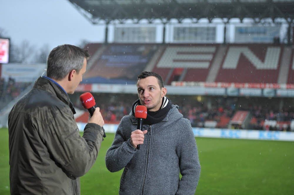 In dieser Saison stand Daniel Ziebig als RBB-Experte an der Seitenlinie. Oft auch in Cottbus, wie hier vor zwei Wochen im Heimspiel gegen Rot-Weiß Erfurt, das Energie 2:1 gewann.