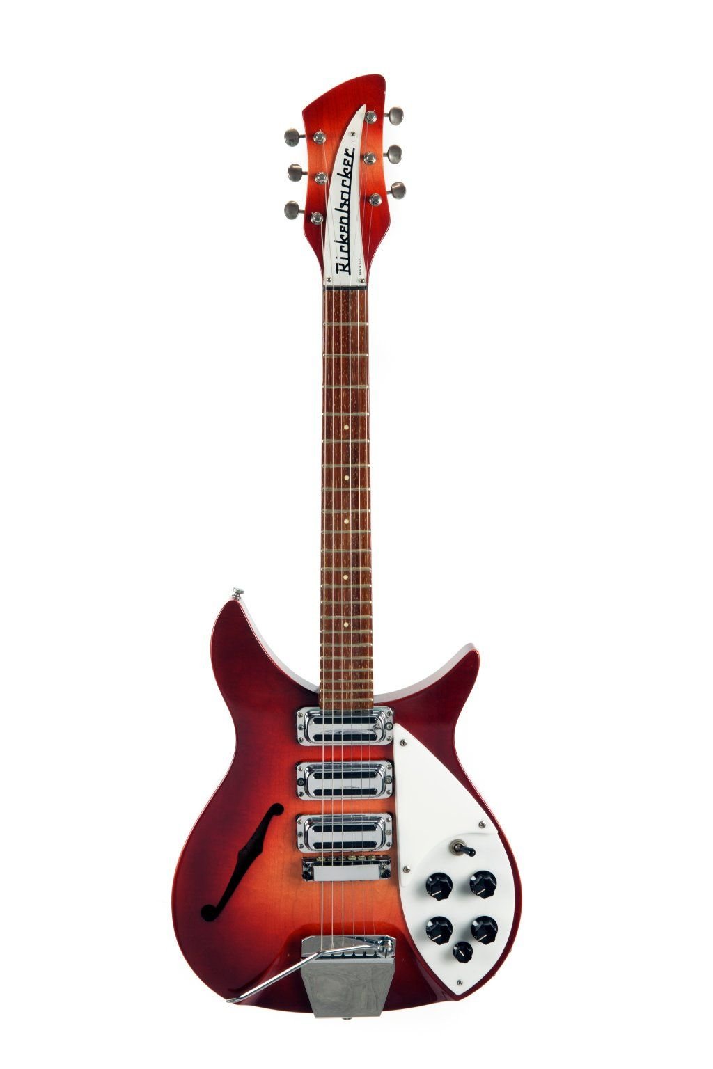 Die Gitarre mit dem Spitznamen The Beatle Backer von John Lennon soll auch versteigert werden.