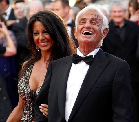 Jean-Paul Belmondo und seine Freundin Barbara Gandolfi. (FOTO: REUTERS)