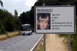 Suche nach Julia (Archiv)