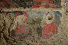 Mitarbeiter eines internationalen Forscherteam haben hinter den zerstörten Buddha-Statuen von Bamian in Zentralafghanistan Ölbilder aus der Zeit zwischen dem fünften und neunten Jahrhundert n. Chr. entdeckt. (Foto: dpa)