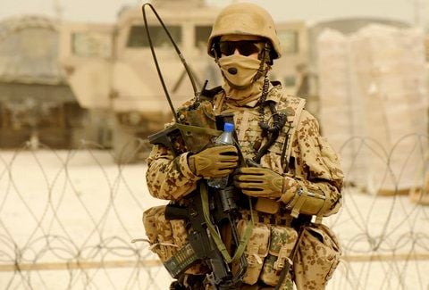 Ein deutscher Soldat in Afghanistan (FOTO: DPA)
