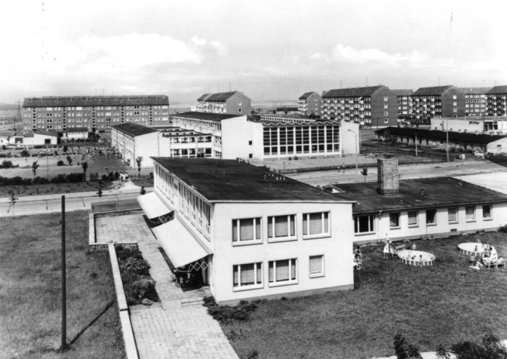 Historische Aufnahme: die Anne Frank Kinderkrippe in Wolfen-Nord