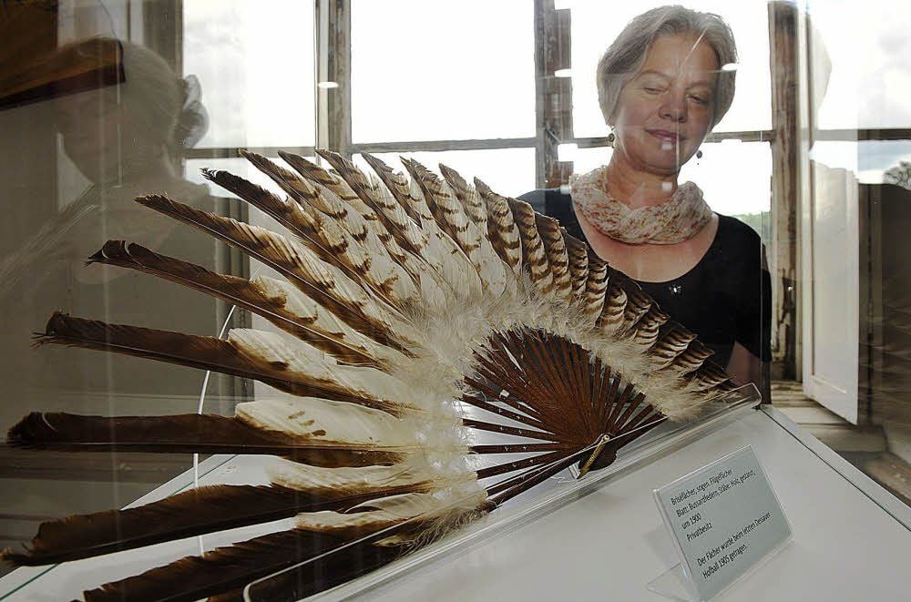 Kuratorin Christina Schlanski hofft in der Fächerausstellung „Frischer Wind“ im Schloss Oranienbaum auf viele Besucher.