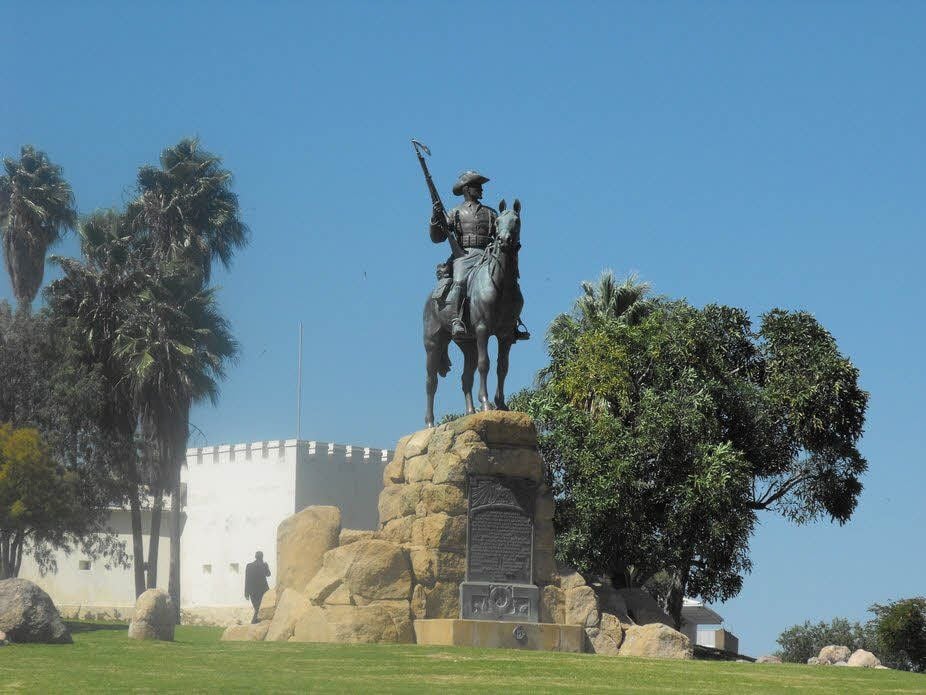 Das Wahrzeichen von Windhoek: das Reiterstandbild.