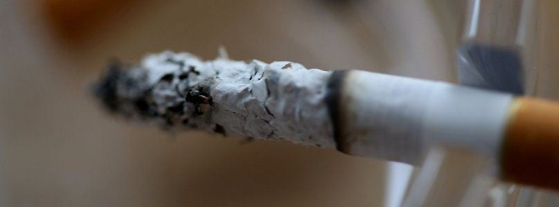 „Raucher verlieren zehn Jahre ihres Lebens“, warnen Krebsspezialisten.