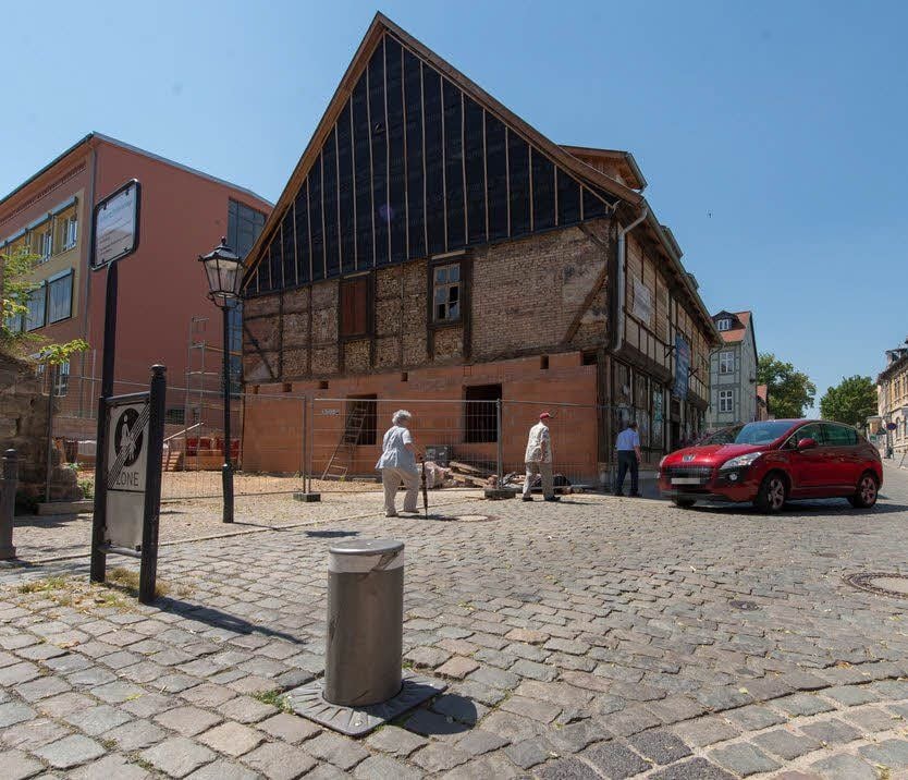 Der Poller am Marschlinger Hof wird per Chipkarte gesteuert. Eine solche Anlage kommt Ende August auch am Kornmarkt zum Einsatz.
