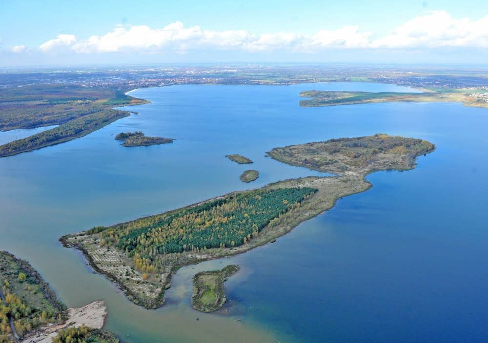 Letztes Jahr besuchten 600.000 Gäste die Region. Die Goitzsche - im Vordergrund der Bärenhof - hat aber offenbar sehr viel mehr Potenzial.