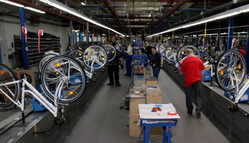 Blick in die derzeitige Produktionshalle des Fahrradherstellers Mifa-Bike in Sangerhausen.