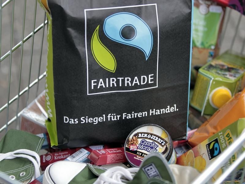 Kaffee, Tee, Schokolade, Kekse, Kakao, Honig, Bananen und Textilien: Das Angebot an Fairtrade-Produkte wächst - und Halles Stadtrat profitiert davon.