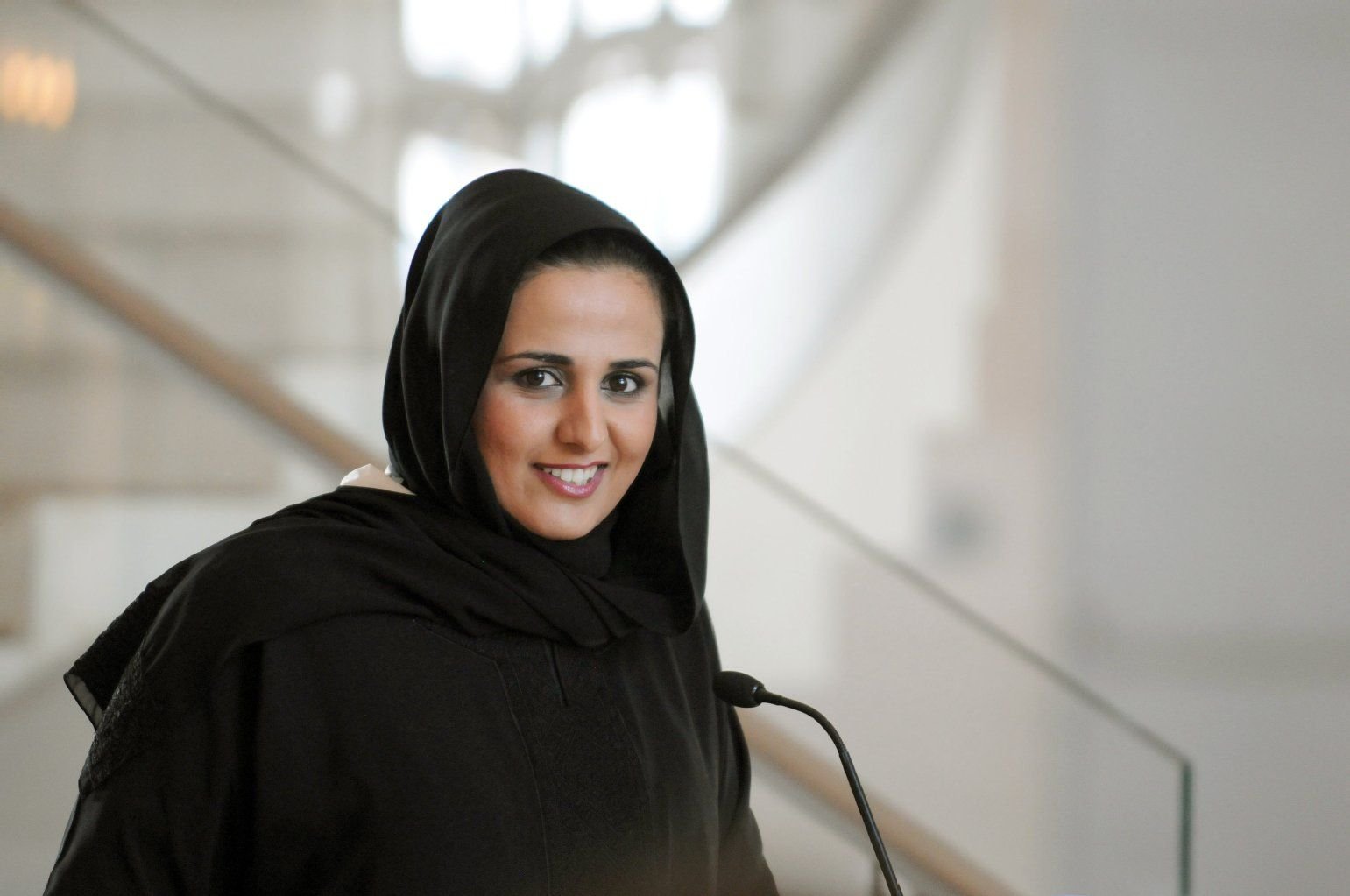 Sheikha Al-Mayassa bint Hamad bin Khalifa Al-Thani, Präsidentin der Museumsbehörde in Katar in Doha im neuen Museum für islamische Kunst. Die Schwester des Emirs von Katar ist vom Magazin «ArtReview» zur einflussreichsten Person im internationalen Kunstbetrieb 2013 gewählt worden.