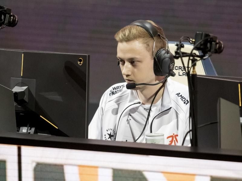 Martin „Rekkles” Larsson verlässt Fnatic. (Archivbild). Foto: Christoph Soeder/dpa