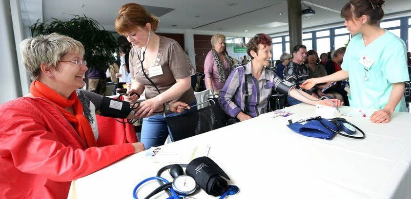 Stimmt der Blutdruck? Diesen zu messen, gehörte zum Angebot.