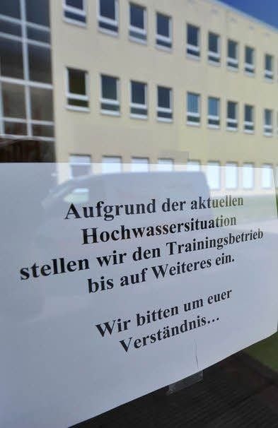 Das Sportstudio Schweiger in Bitterfeld schließt den Trainingsbetrieb und nimmt evakuierte Bürger auf.