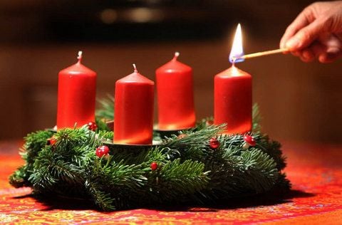 Advent, Advent, ein Lichtlein brennt.