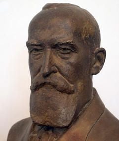 Eine Bronze-Büste von Wilhelm Busch ist im Wilhelm Busch-Museum in Hannover zu sehen. (Foto: dpa)