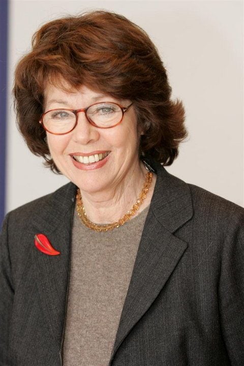 Setzt sich ein für eine sichere Schmerztherapie: Dr. Marianne Koch, Präsidentin der Deutschen Schmerzliga e.V., hat eine Petition beim Petitionsausschuss des Deutschen Bundestages eingereicht. (FOTO: DPA)
